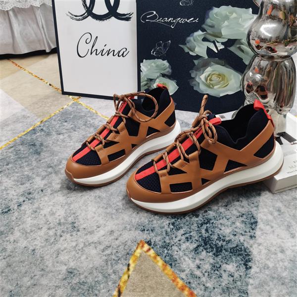 2025112815400709 330